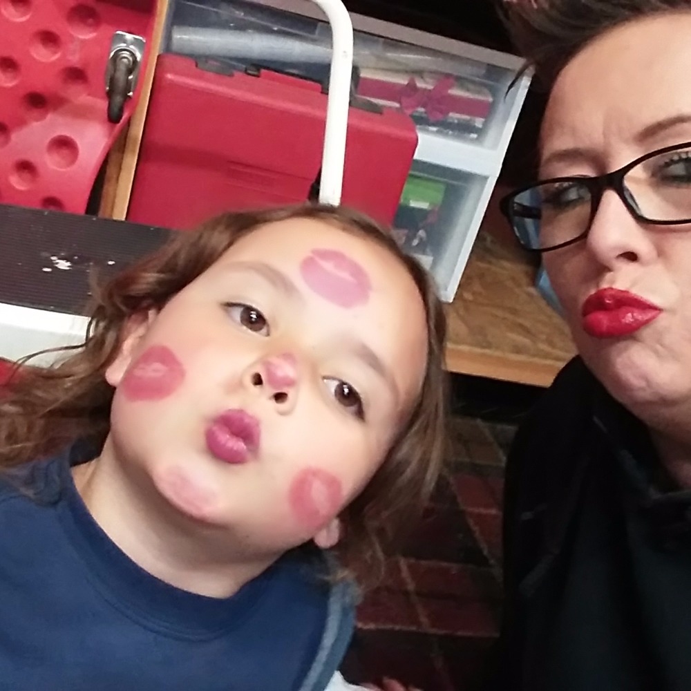 Meet your Posher, Crystal